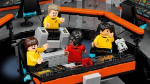Read more about the article LEGO 11385 Star Trek: U.S.S. Enterprise NCC-1701 Bridge — Buying Guide