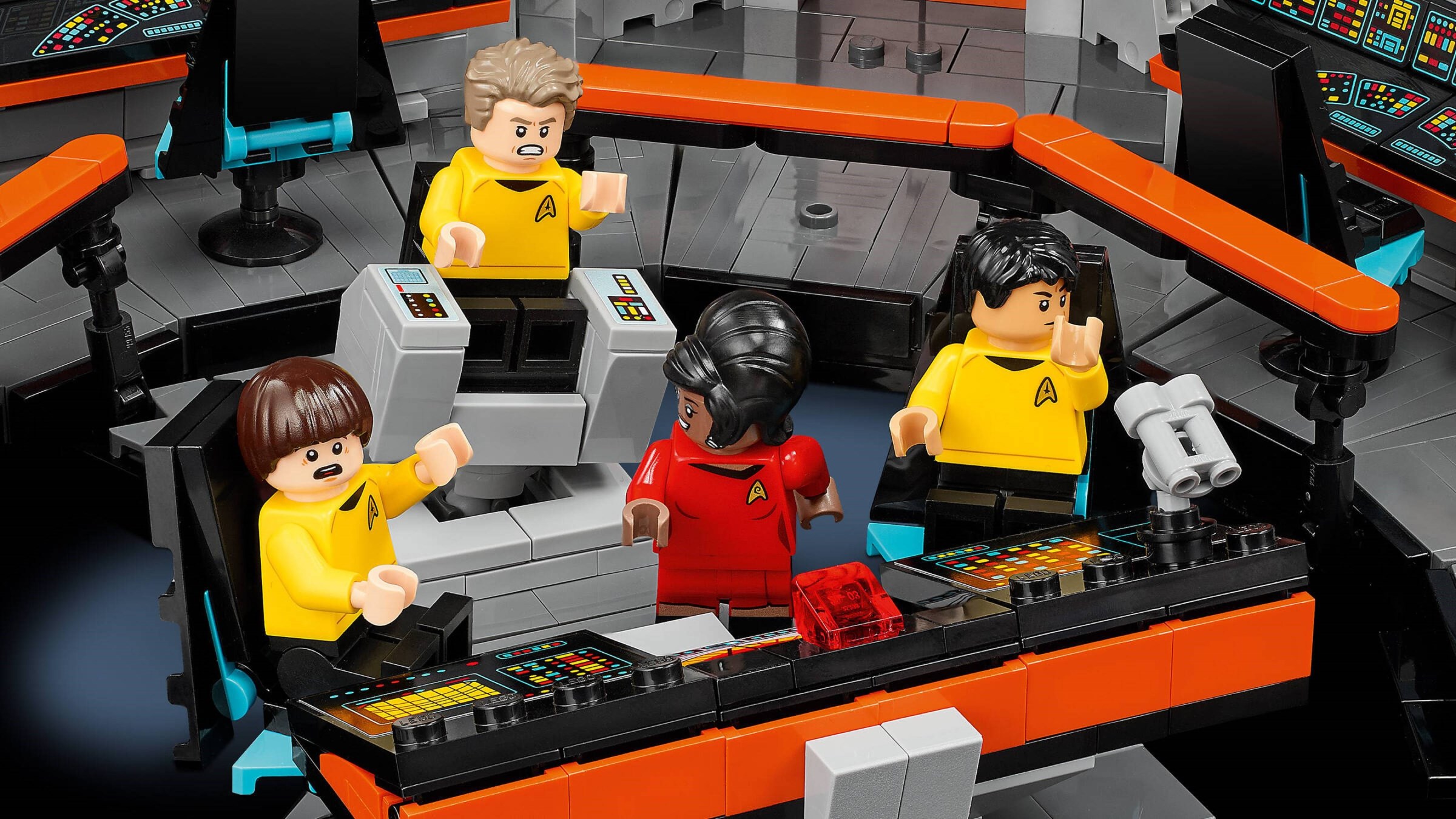 You are currently viewing LEGO 11385 Star Trek: U.S.S. Enterprise NCC-1701 Bridge — Buying Guide